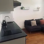 Апартаменты Haus Alpenrose Нойштифт-им-Штубайталь