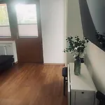 Апартаменты Haus Alpenrose Нойштифт-им-Штубайталь