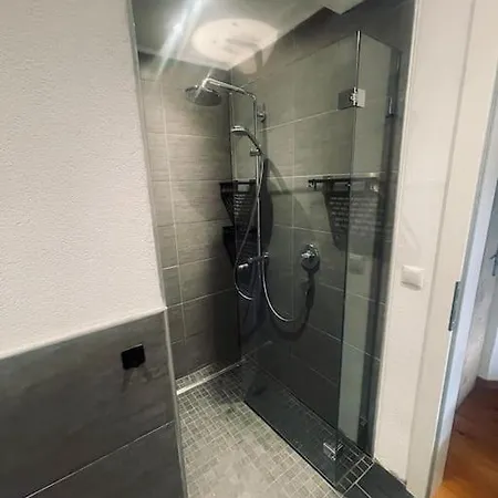 Haus Alpenrose * نيوستيف ام ستوبيتا